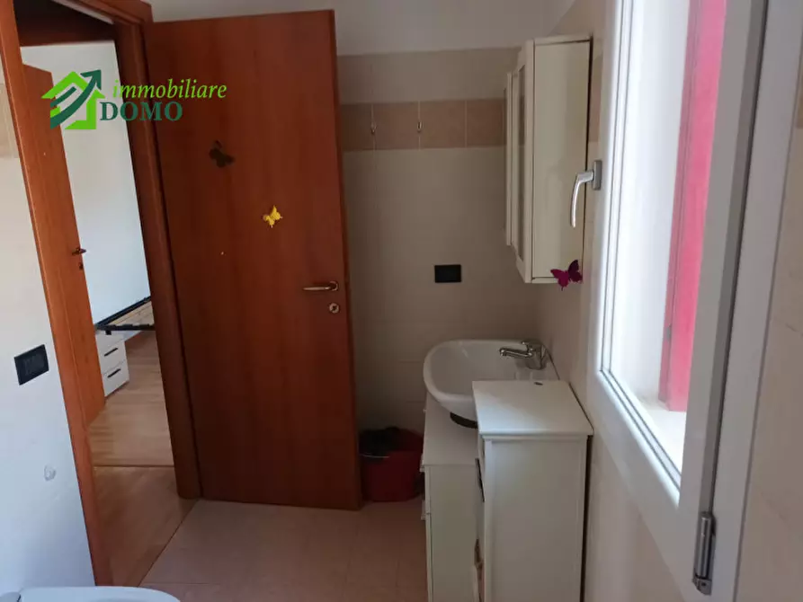 Immagine 5 di Appartamento in vendita  in Santorso a Santorso