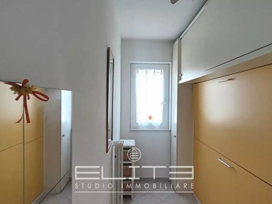 Immagine 12 di Appartamento in vendita  in Via Osimo a Numana
