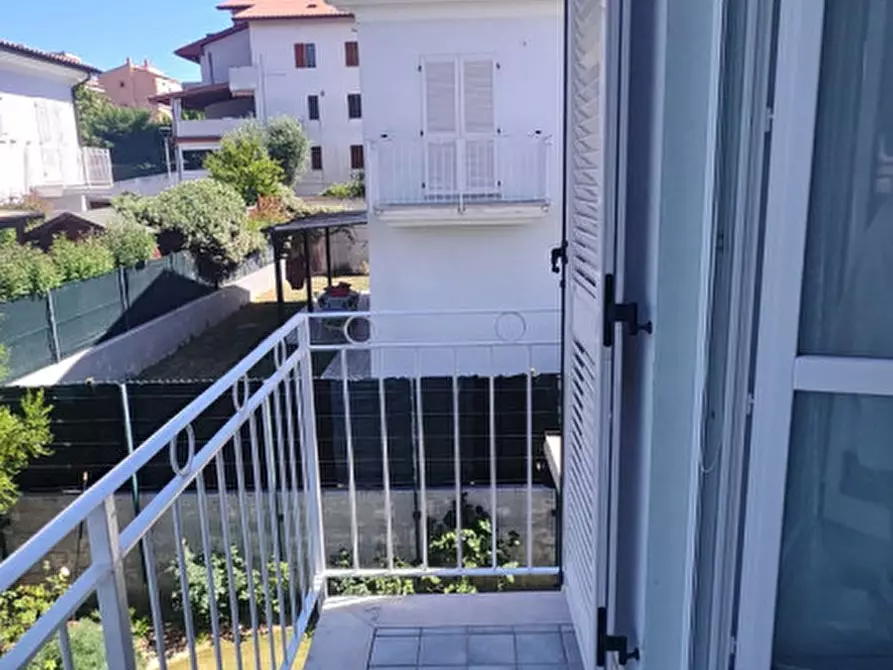 Immagine 15 di Appartamento in vendita  in Via Osimo a Numana