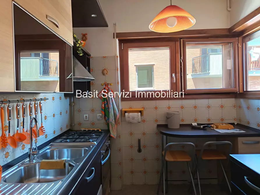 Immagine 11 di Appartamento in vendita  in Via delle Tartane a Roma
