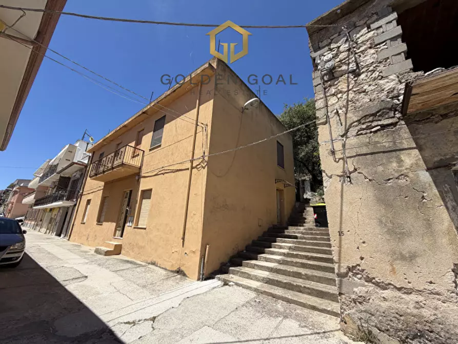 Immagine 1 di Villa in vendita  in Via Abruzzo a Siniscola