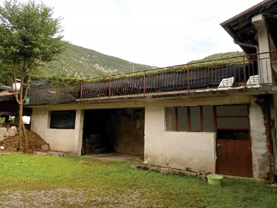 Immagine 3 di Villetta a schiera in vendita  in Via medaglia d'oro Pietro Venuti, 19 a Maniago