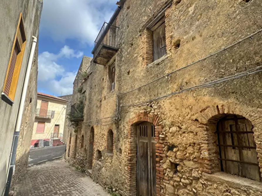 Immagine 8 di Casa indipendente in vendita  in Via Case Nuove,46 a Castroreale