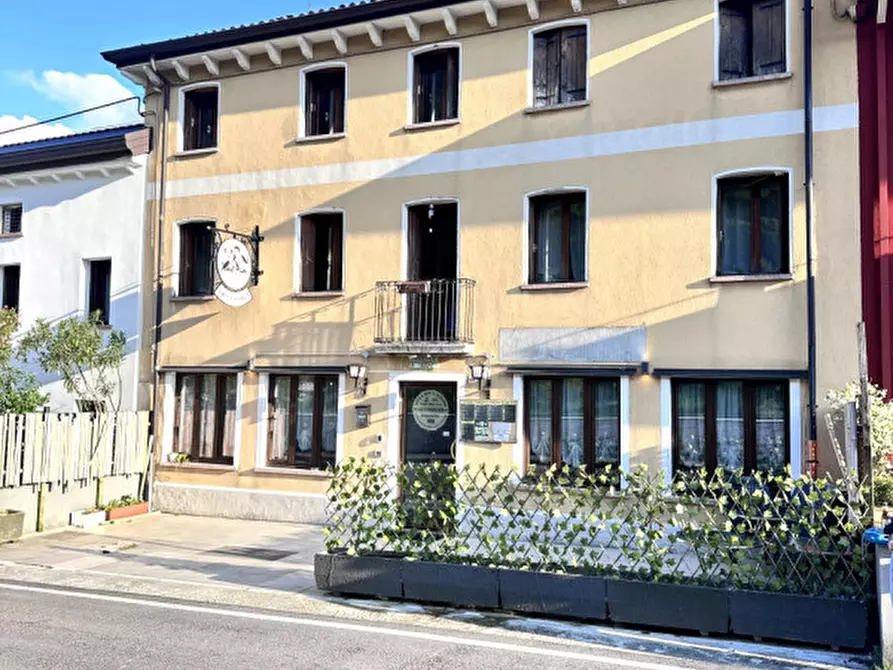 Immagine 1 di Villetta a schiera in vendita  in Va Venezia 54 a Caltrano