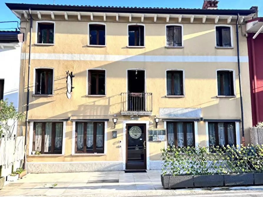 Immagine 2 di Villetta a schiera in vendita  in Va Venezia 54 a Caltrano