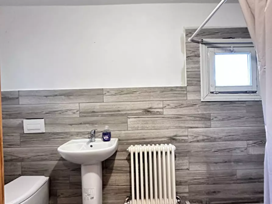 Immagine 9 di Villetta a schiera in vendita  in Va Venezia 54 a Caltrano