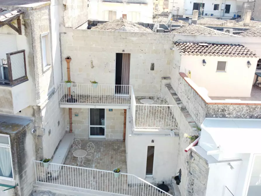 Immagine 37 di Casa indipendente in vendita  in via santo stefano a Matera