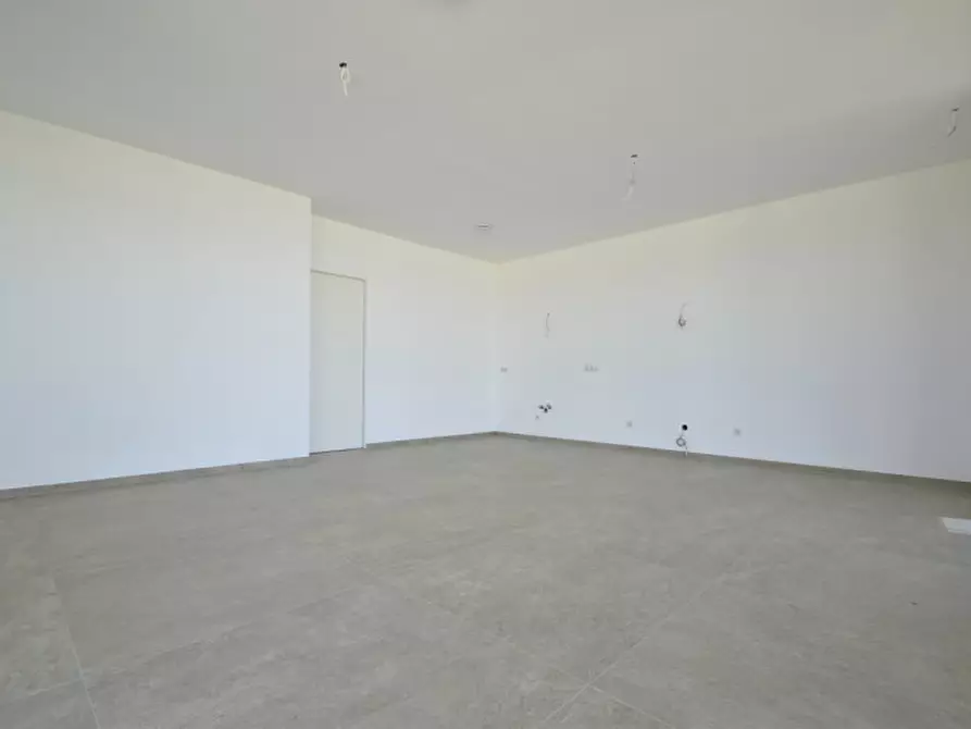 Immagine 6 di Appartamento in vendita  in via porto a Lazise