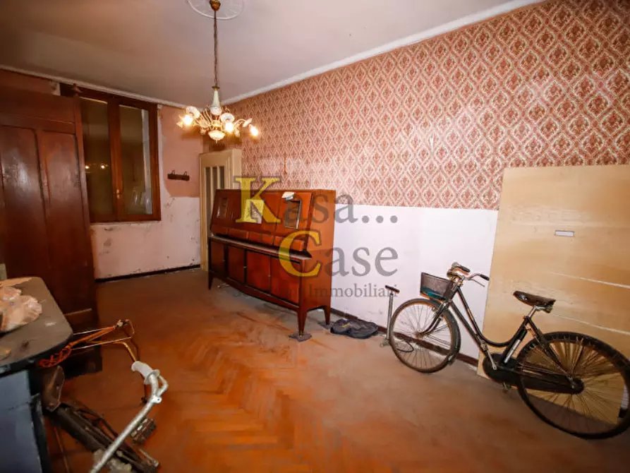 Immagine 13 di Casa trifamiliare in vendita  in via re umberto 3 a San Benigno Canavese