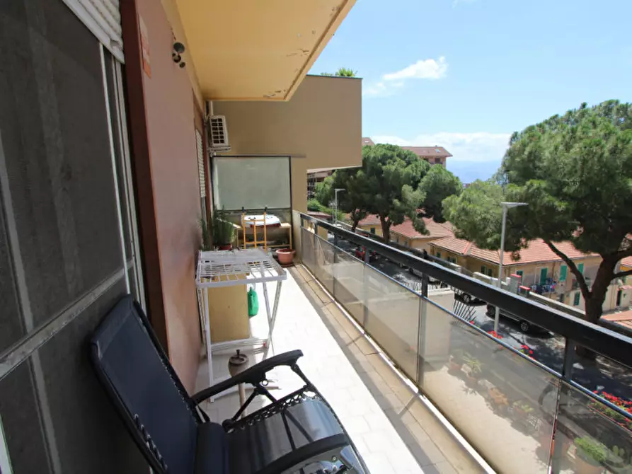 Immagine 2 di Appartamento in vendita  in Viale Italia 51 a Messina