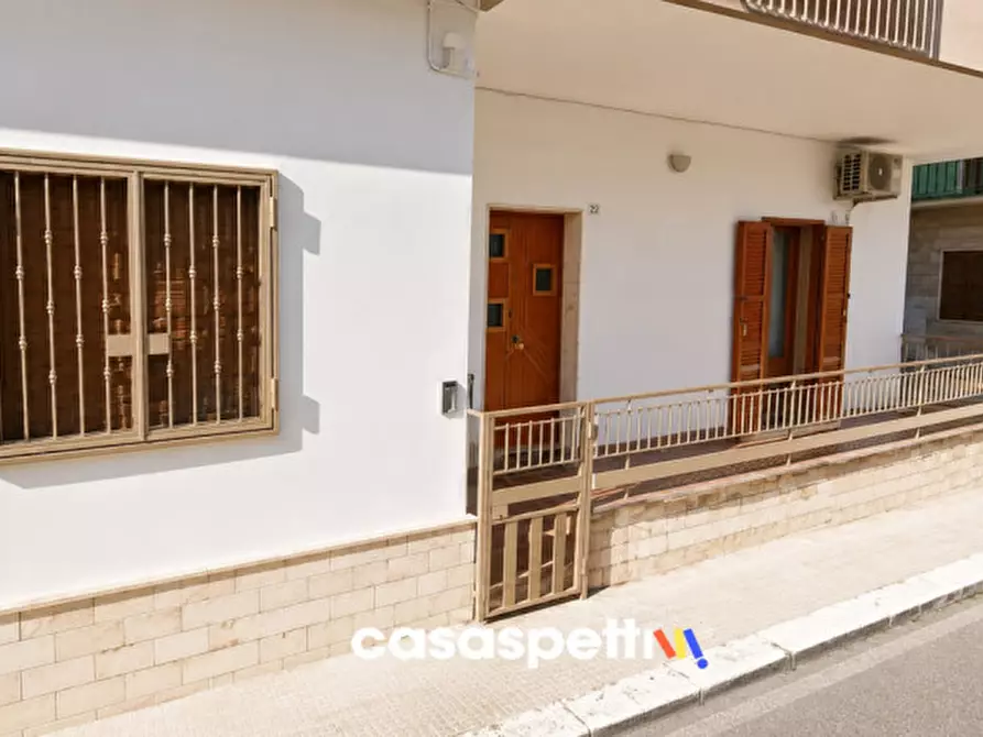 Immagine 2 di Appartamento in vendita  in Via Pisa 2B a Modugno