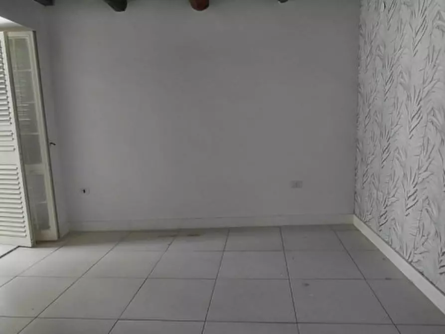 Immagine 8 di Appartamento in affitto  in Vico Maiorani 15 a Napoli
