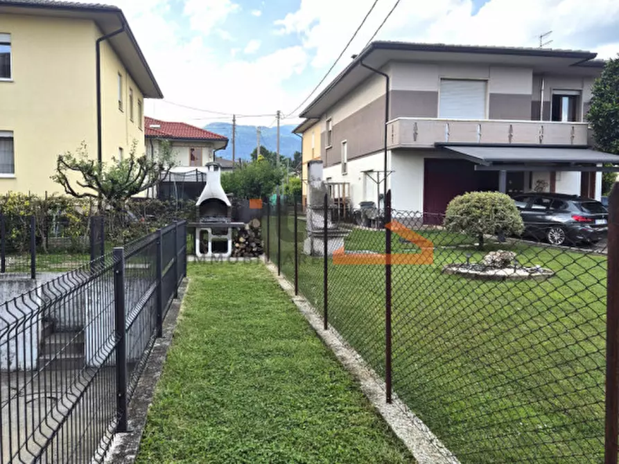 Immagine 38 di Casa bifamiliare in vendita  in Via Fagarè a Romano D'ezzelino