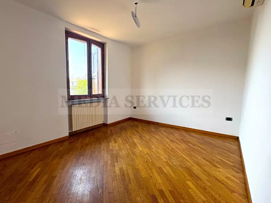 Immagine 14 di Villa in vendita  in via delle Ginestre n° 7 a Garlasco