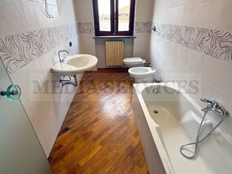 Immagine 21 di Villa in vendita  in via delle Ginestre n° 7 a Garlasco