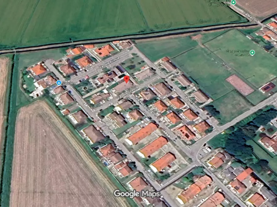 Immagine 29 di Villa in vendita  in via delle Ginestre n° 7 a Garlasco