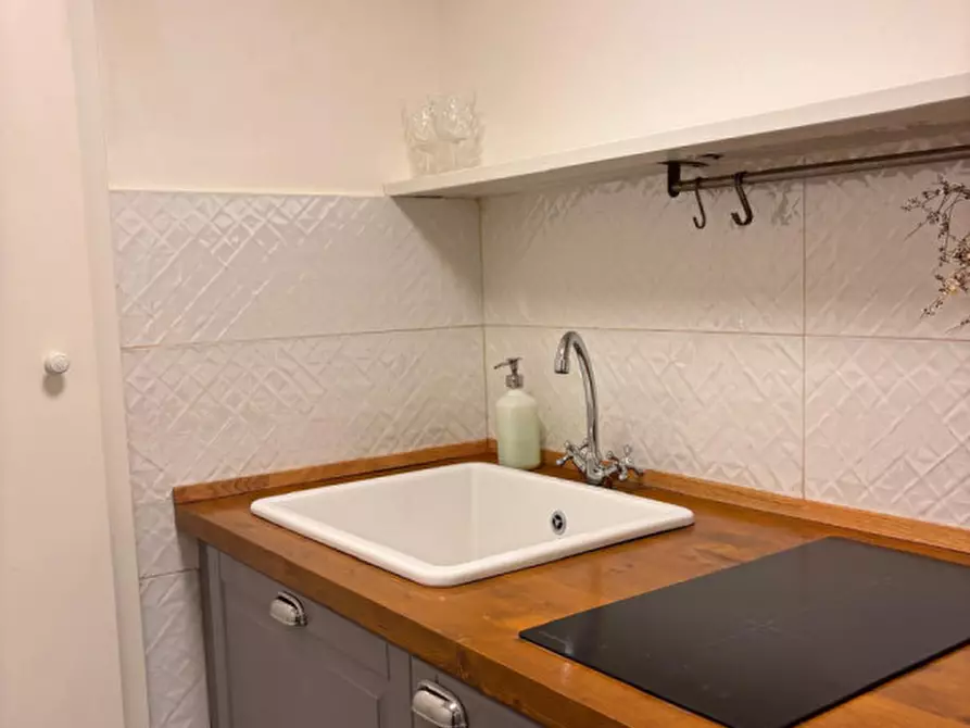 Immagine 3 di Appartamento in affitto  in VIA PALAZZUOLO a Firenze