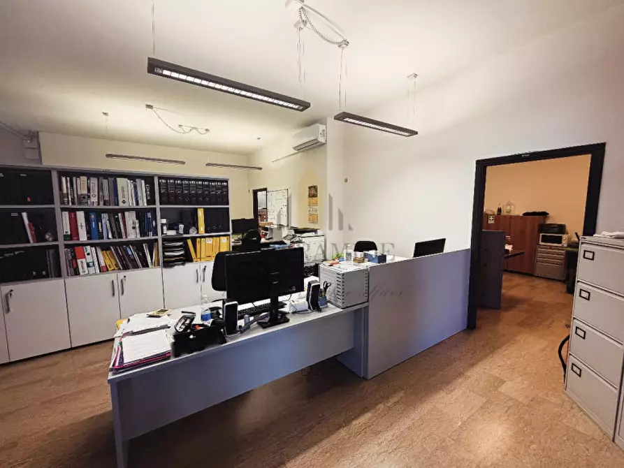 Immagine 2 di Ufficio in vendita  in CENTRO MESTRE VICINANZA STAZIONE RIF 869 a Venezia
