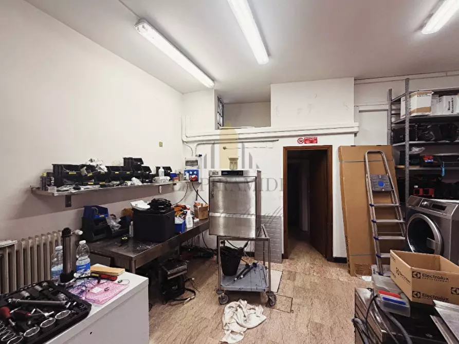 Immagine 9 di Ufficio in vendita  in CENTRO MESTRE VICINANZA STAZIONE RIF 869 a Venezia