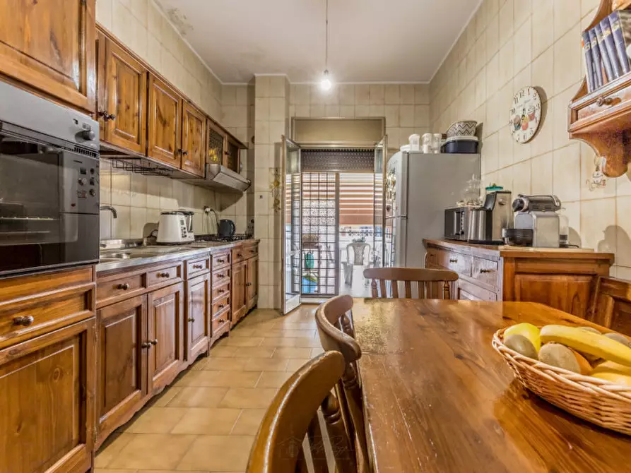 Immagine 17 di Appartamento in vendita  in VIA CASTEGGIO 40 a Roma