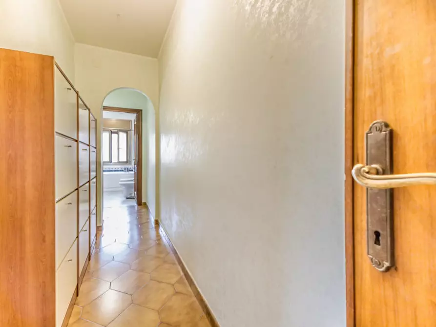 Immagine 18 di Appartamento in vendita  in VIA CASTEGGIO 40 a Roma