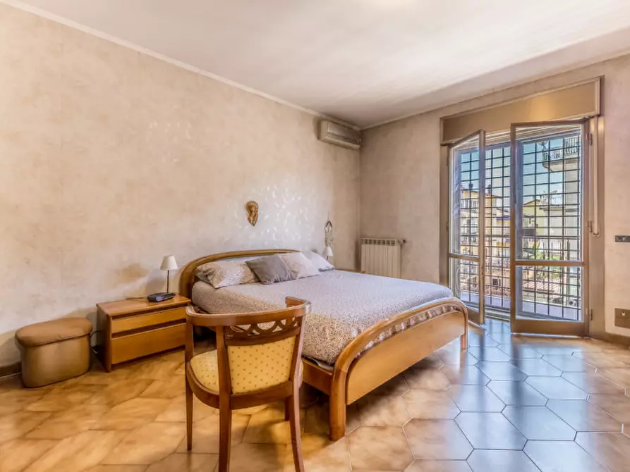 Immagine 21 di Appartamento in vendita  in VIA CASTEGGIO 40 a Roma