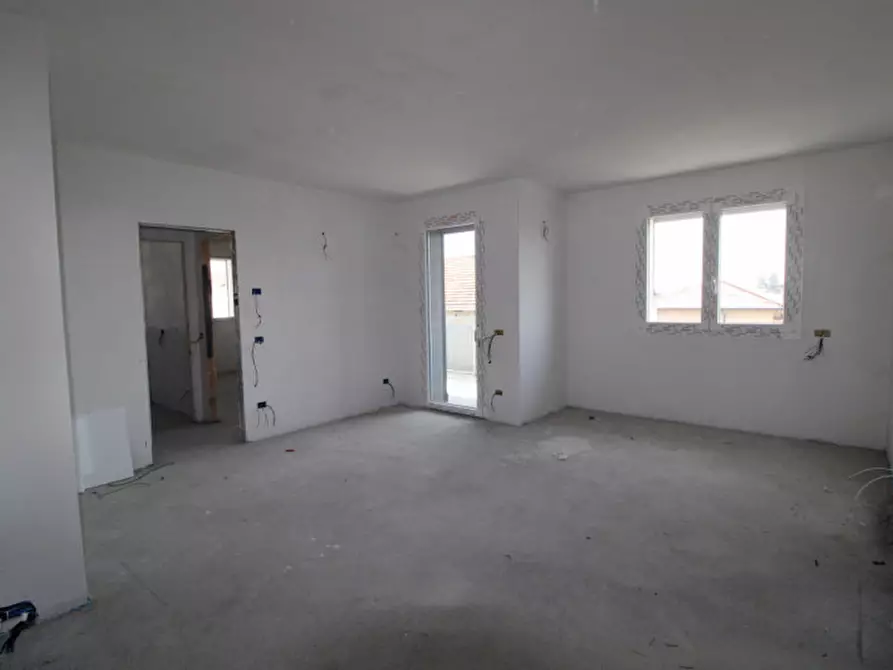 Immagine 6 di Appartamento in vendita  in Via Achille Grandi 10 a Triuggio