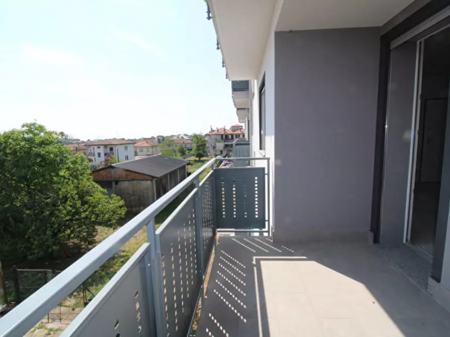 Immagine 16 di Appartamento in vendita  in Via Achille Grandi 10 a Triuggio