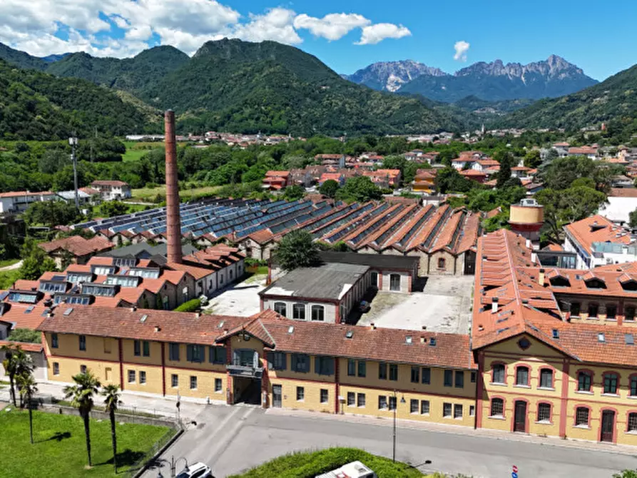 Immagine 2 di Appartamento in vendita  in Via P. Riboli a Schio