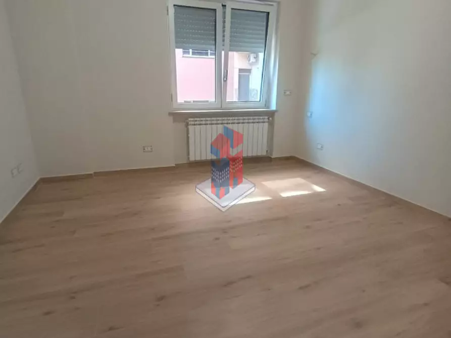 Immagine 4 di Appartamento in affitto  in SIMONE MARTINI (VIA SCALA) a Napoli