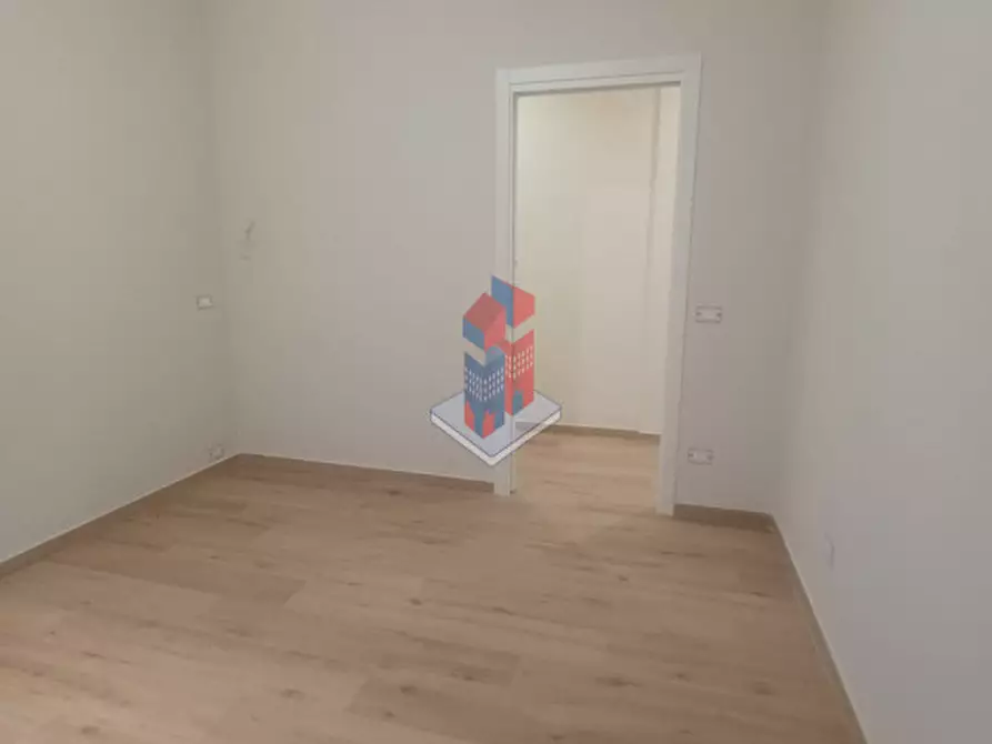 Immagine 5 di Appartamento in affitto  in SIMONE MARTINI (VIA SCALA) a Napoli