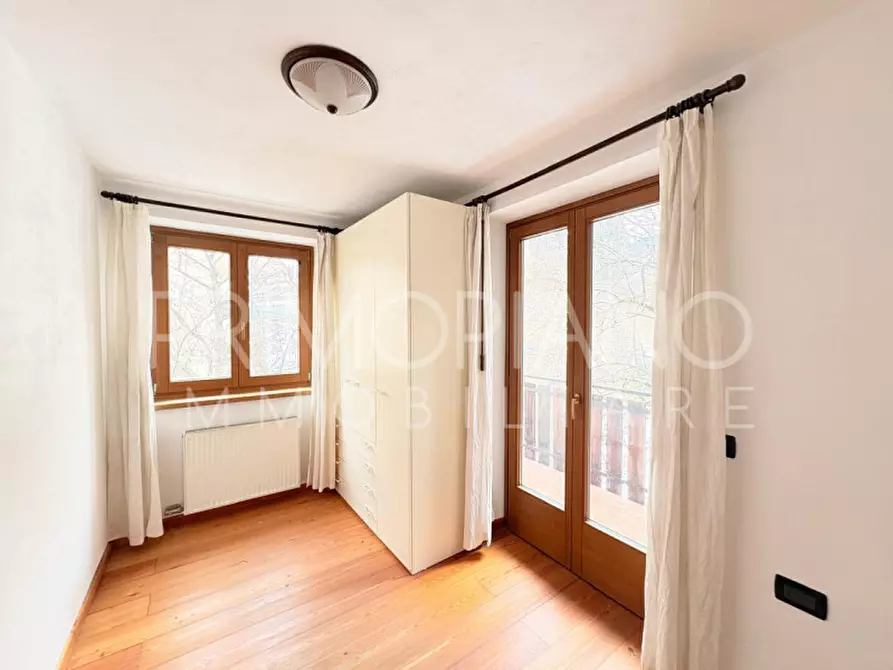 Immagine 13 di Casa bifamiliare in vendita  in Via Verona a Ossana