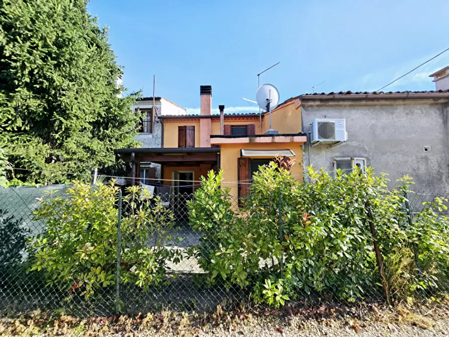 Immagine 12 di Villetta a schiera in vendita  in VIA CANDIEGA a Montagnana