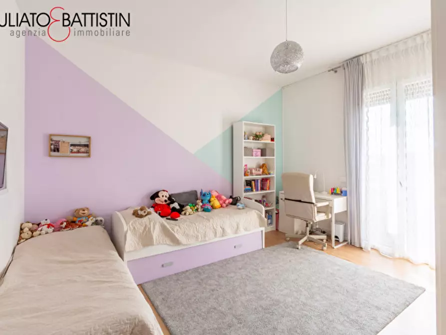 Immagine 8 di Appartamento in vendita  in Viale Divisione Julia a Vicenza