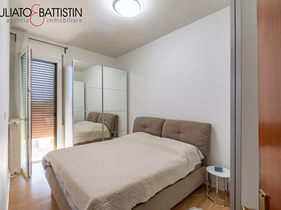 Immagine 10 di Appartamento in vendita  in Viale Divisione Julia a Vicenza