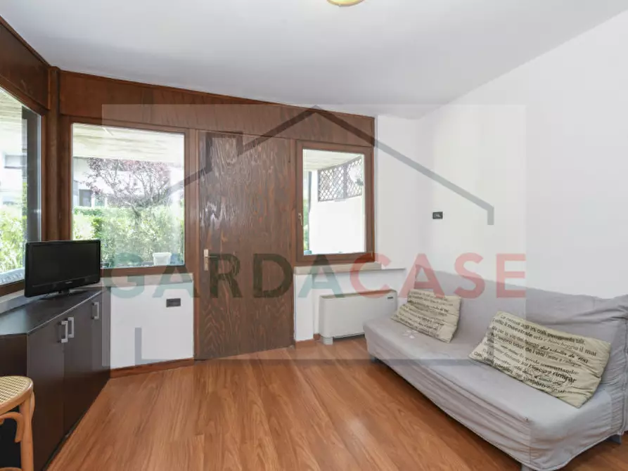 Immagine 13 di Appartamento in vendita  in Via Giunio Bruto a Desenzano Del Garda