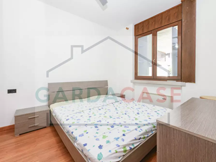 Immagine 15 di Appartamento in vendita  in Via Giunio Bruto a Desenzano Del Garda