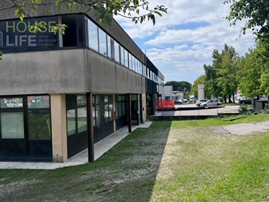 Immagine 3 di Capannone industriale in vendita  in VIA VENETO a Schio