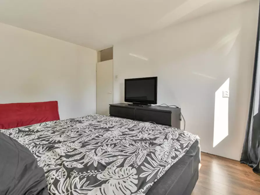 Immagine 3 di Casa indipendente in vendita  in Via Rivella a Creazzo