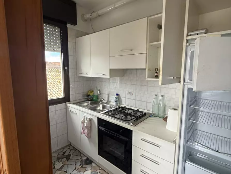 Immagine 9 di Appartamento in vendita  in Via Cesare Beccaria a Venezia