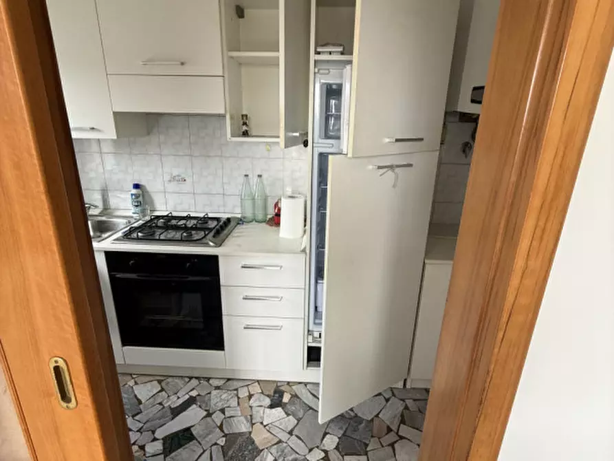 Immagine 14 di Appartamento in vendita  in Via Cesare Beccaria a Venezia