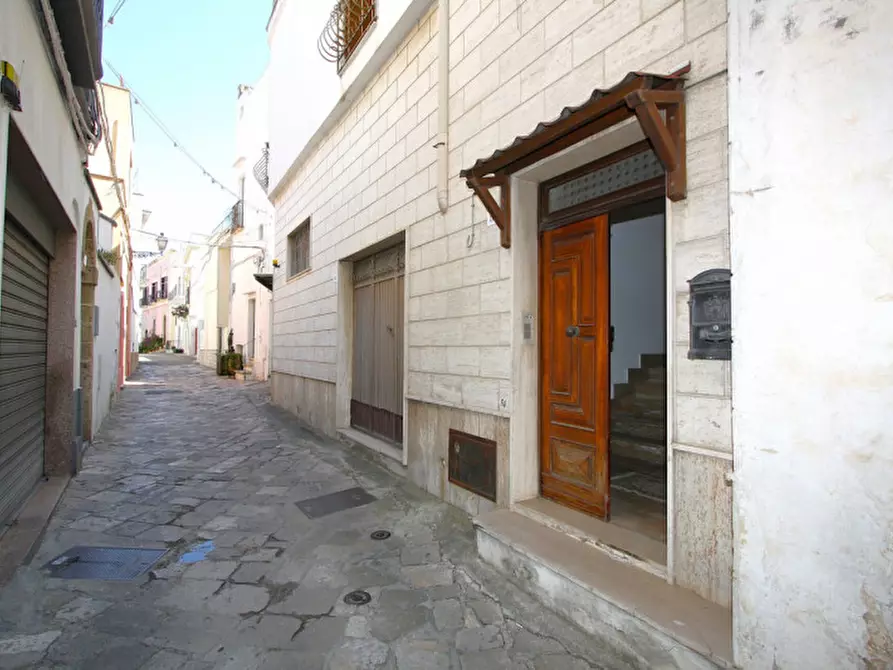 Immagine 1 di Casa indipendente in vendita  in Via Immacolata a Matino