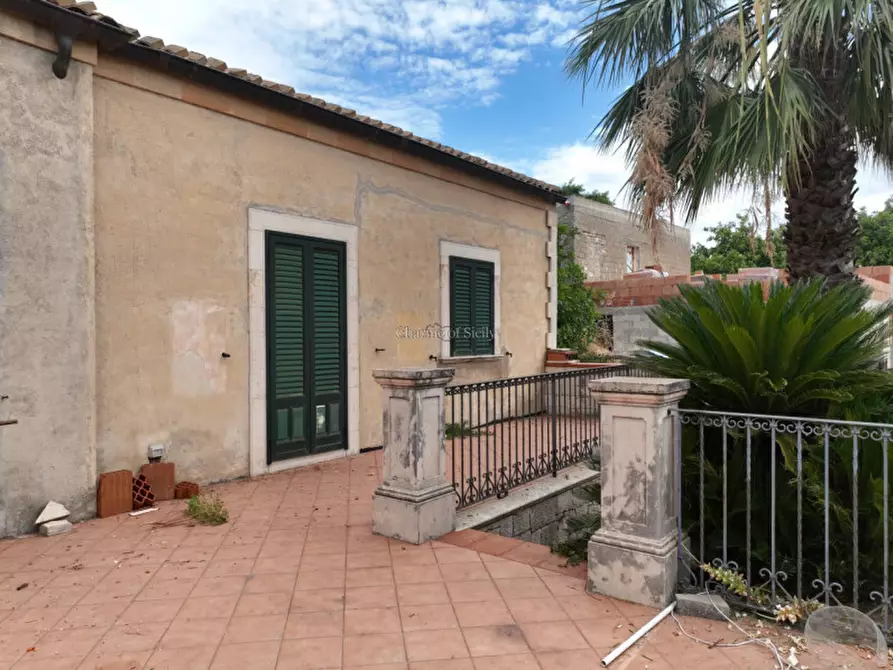 Immagine 5 di Casa indipendente in vendita  a Modica