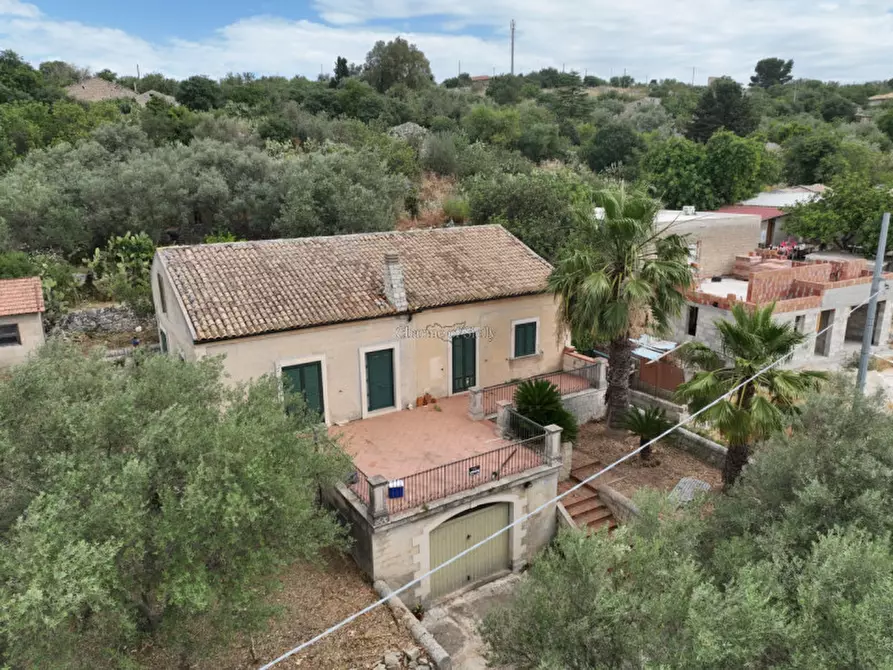 Immagine 14 di Casa indipendente in vendita  a Modica