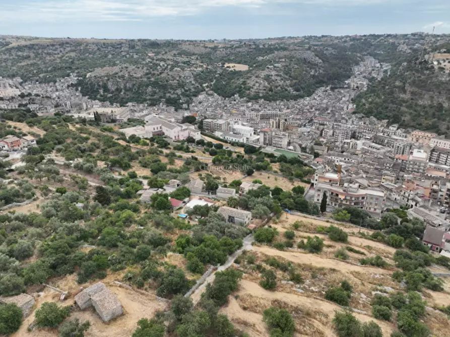 Immagine 22 di Casa indipendente in vendita  a Modica