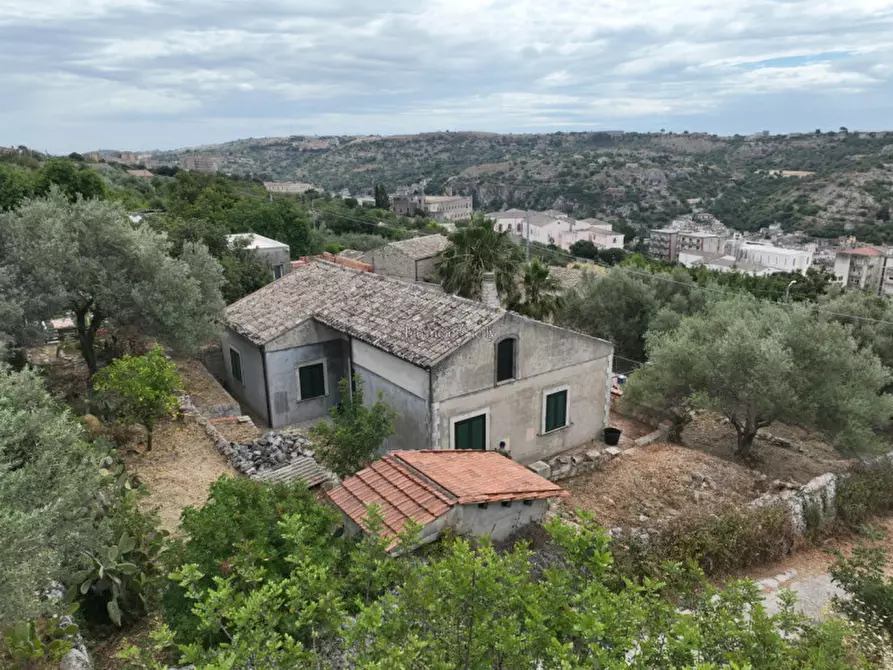 Immagine 26 di Casa indipendente in vendita  a Modica