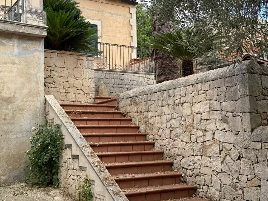 Immagine 41 di Casa indipendente in vendita  a Modica