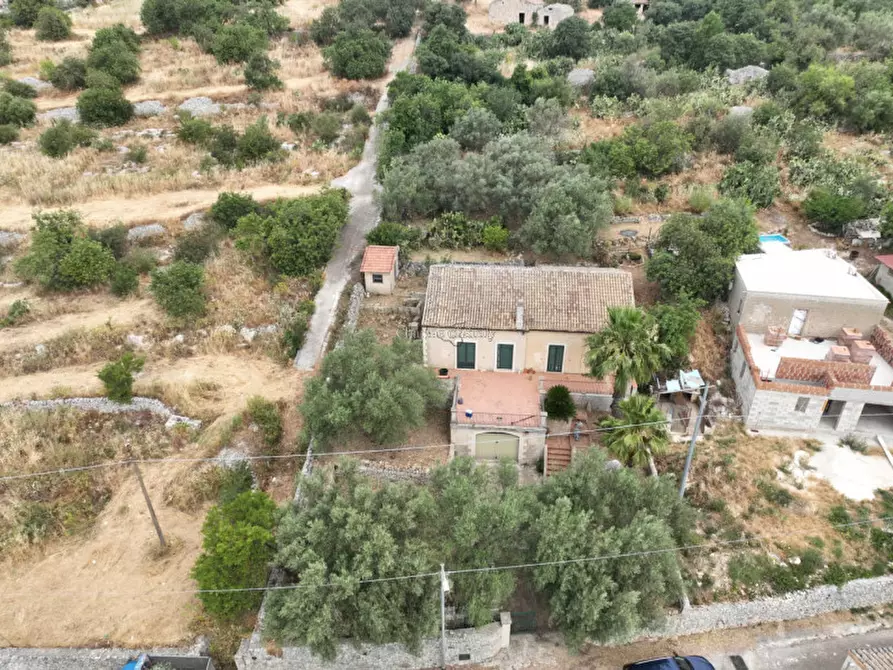 Immagine 42 di Casa indipendente in vendita  a Modica
