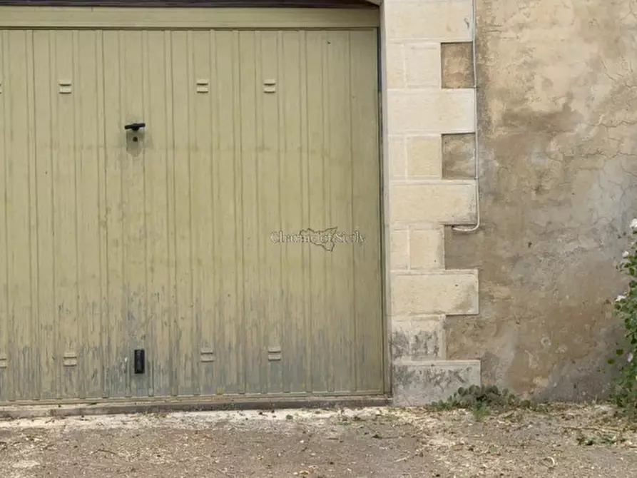 Immagine 47 di Casa indipendente in vendita  a Modica