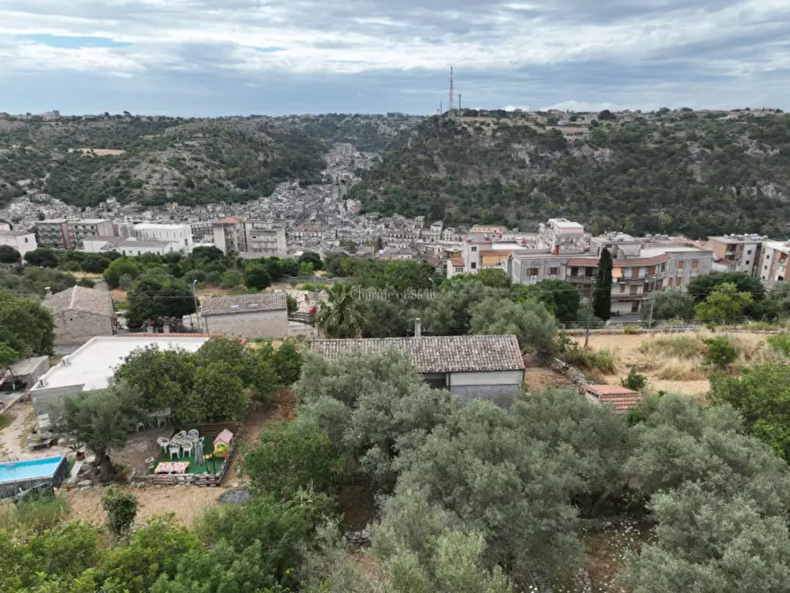 Immagine 54 di Casa indipendente in vendita  a Modica
